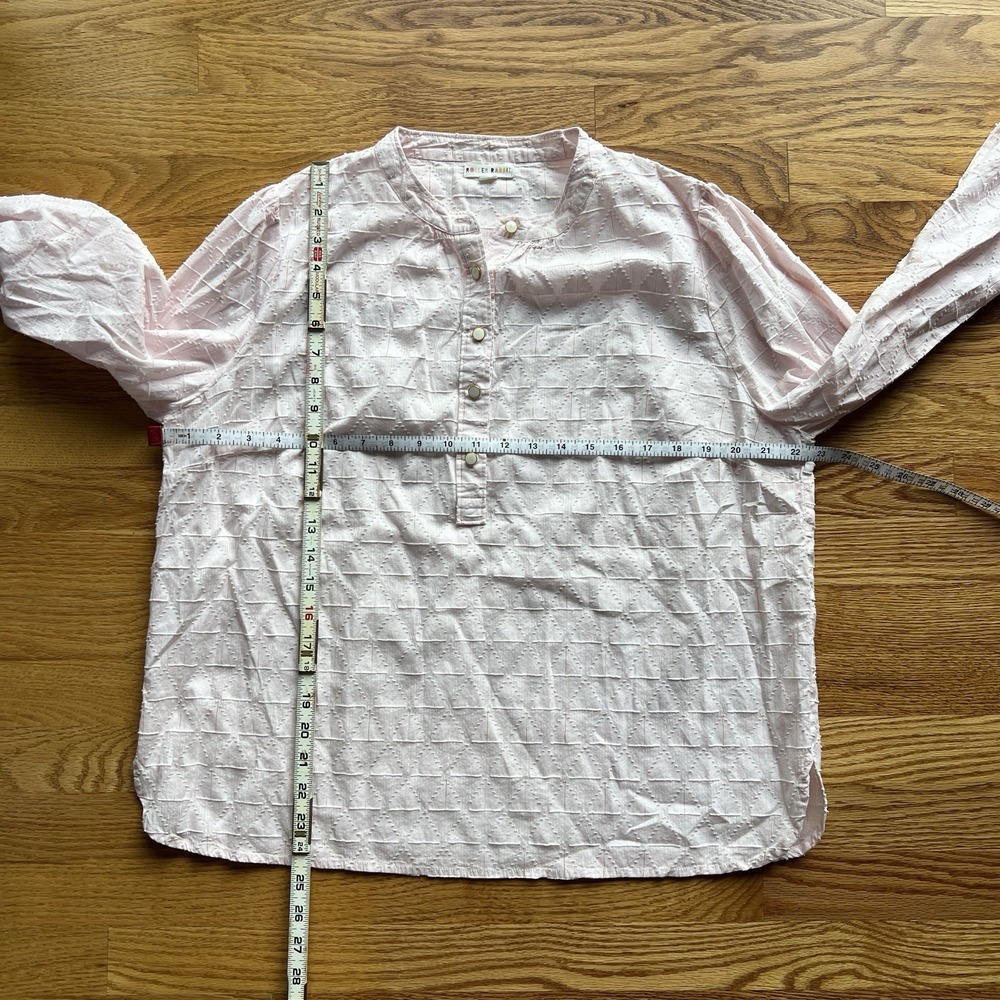 Roller Rabbit Top Sz L Pink Cotton Textured Dobby Henley Blouse Boho Cottagecore - Picture 11 of 13
